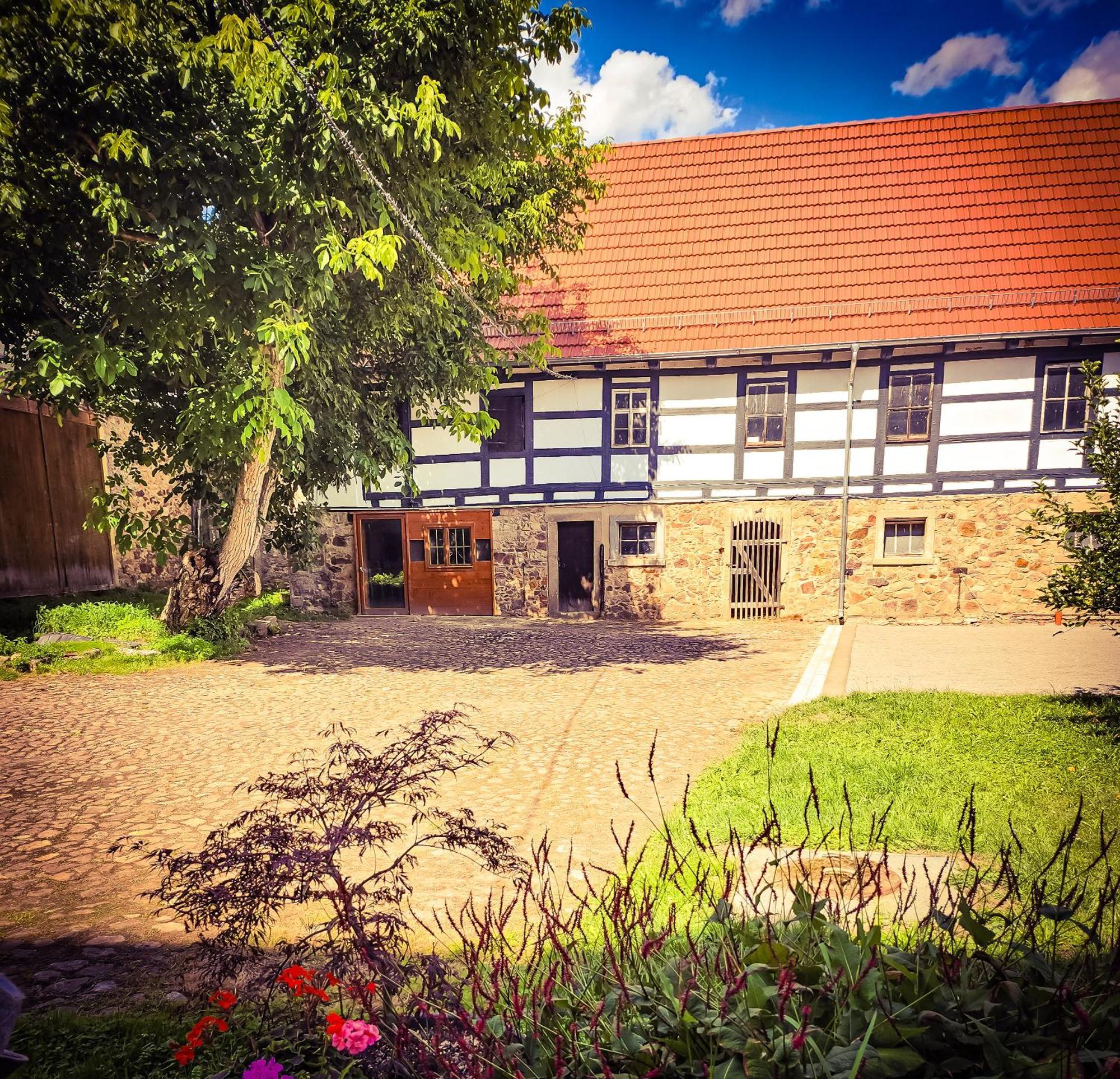 Schwalbenhof Hotel Lommatzsch Exterior foto